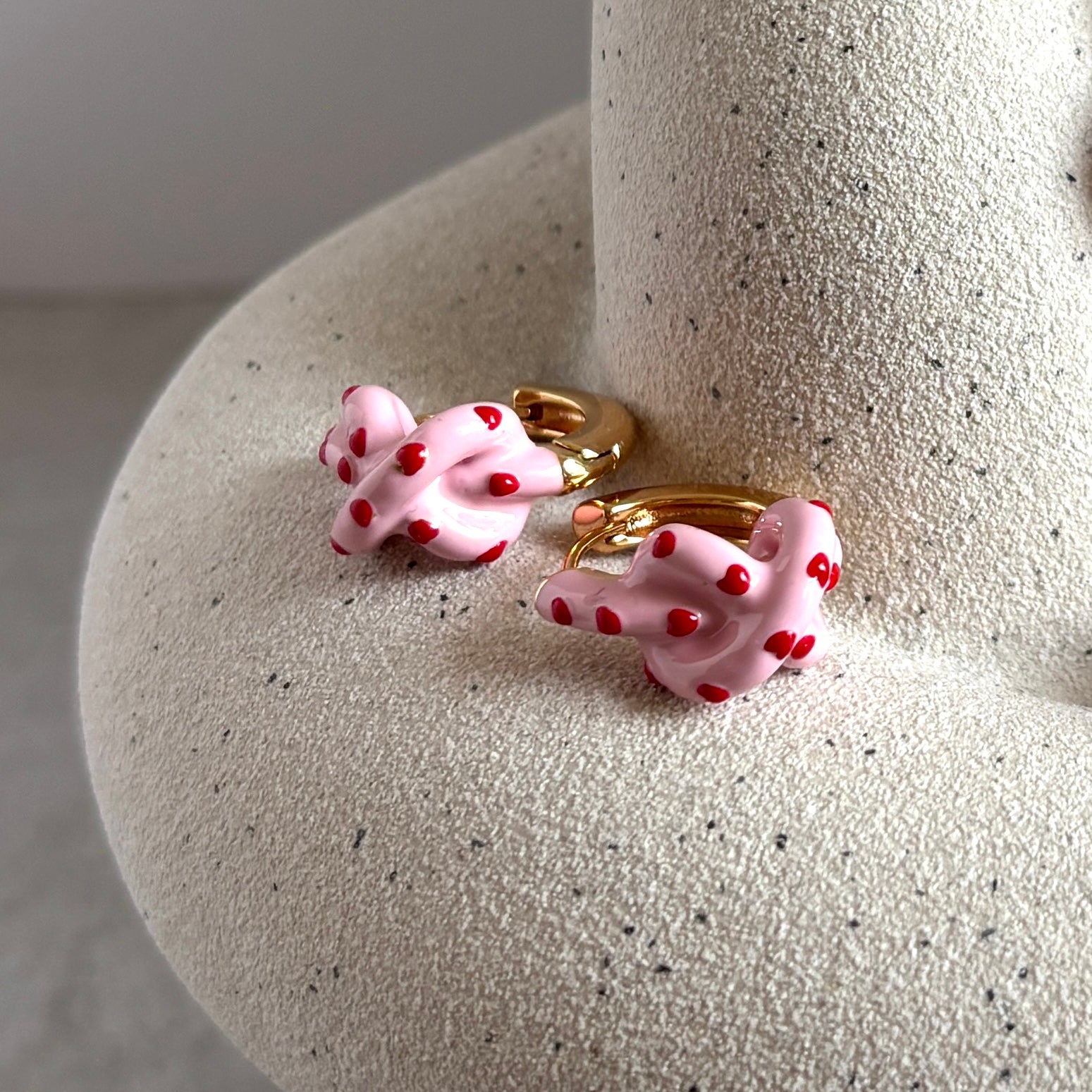 The Mini Knot Hoops | Confused Heart