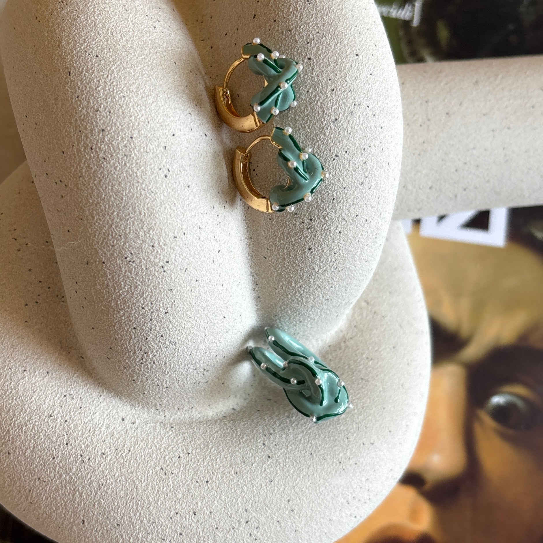 The Knotty Ring | Snake Lab