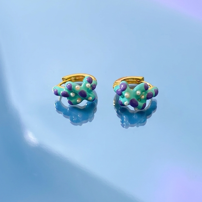 The Mini Knot Hoops | Dyno Vibes