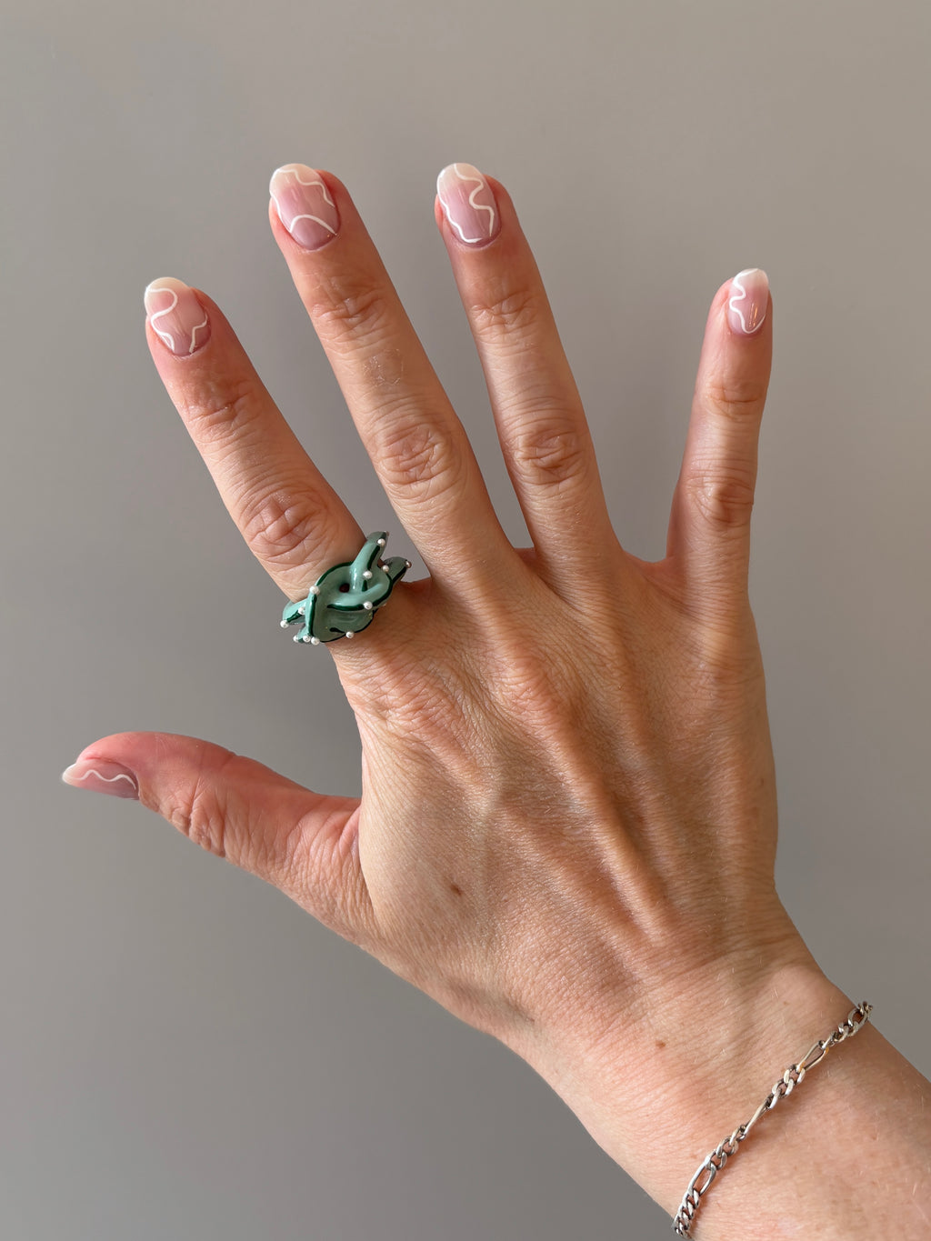 The Knotty Ring | Snake Lab