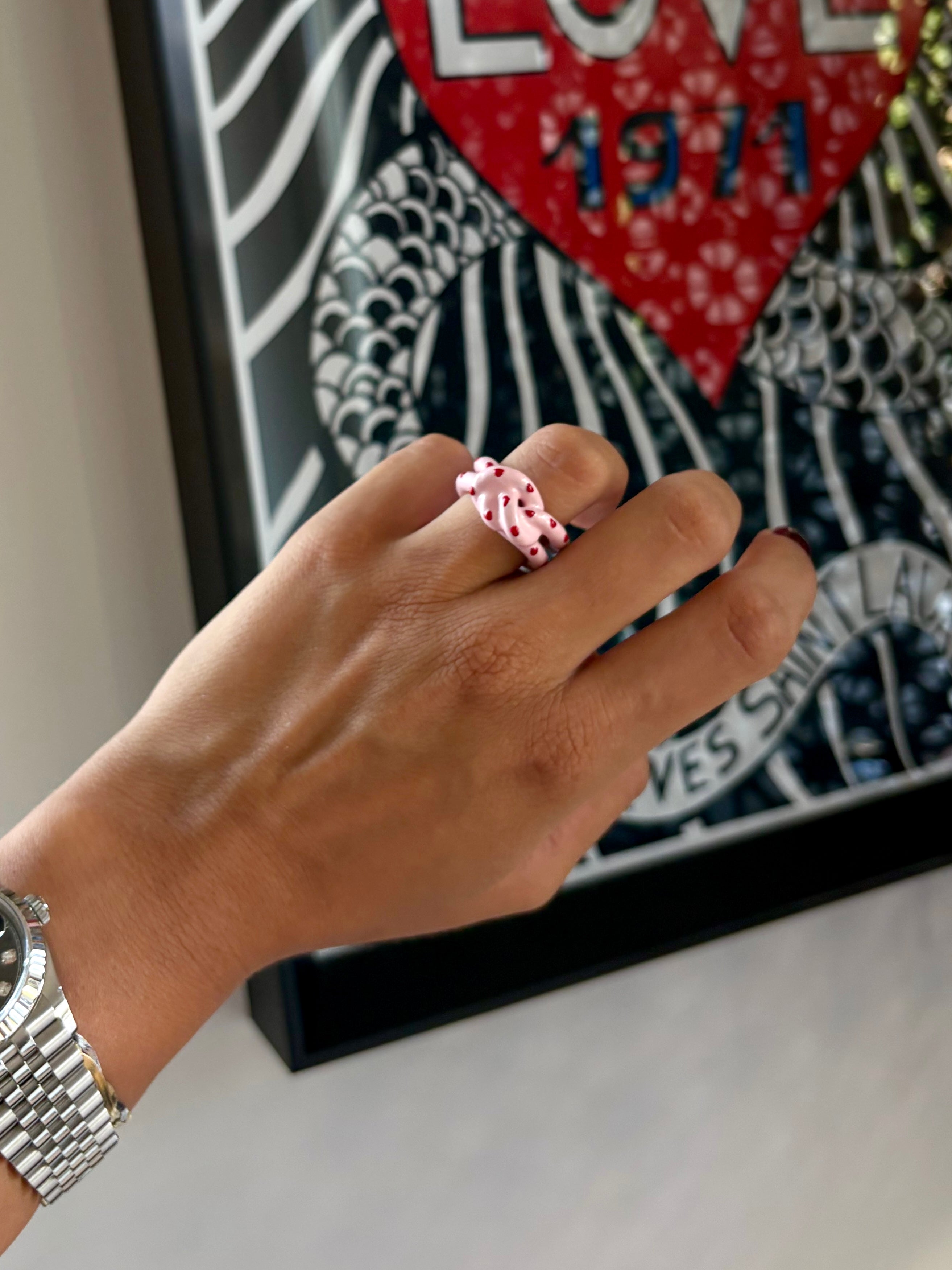 The Knotty Ring | Confused Heart