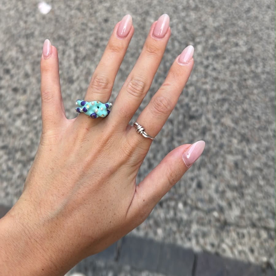 The Knotty Ring | Dyno Vibes